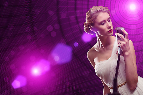 포토 JPG 해외이미지 모델 여자 별 음악 노래 갈색머리 한명 사람 이벤트 파티 유행 어둠 소리 콘서트 공연 연주자 음악가 가수 무대 표현 악단 우아함 시원함 마이크 클럽 디스코 오디오 팝 생존 효과 해외202004 해외202105 해외포토 자연요소 직업 1 헤어스타일 음향기기 컨셉 문화예술 전자제품 춤 파일형식