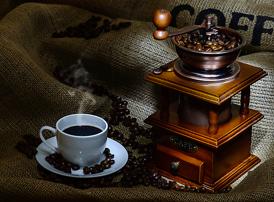 포토 JPG 해외이미지 전통 디자인 커피 음료 백그라운드 콩 미술 사람없음 목재 장식 컵 갈색 우주 상점 식당 검은색 어둠 침묵 카페 수확 시골 업무 고급 닫기 맛 아침식사 굽기 오브젝트 메뉴 질감 복고 아로마 그라인더 갈기 에스프레소 내추럴 방앗간 세피아 옛날 카페인 스타일 방식 해외202004 해외202105 해외포토 나무 식기 컬러 컨셉 농업 재료 모션 문화예술 곡류 촬영기법 식사 소리 작업 구이 커피용품 파일형식