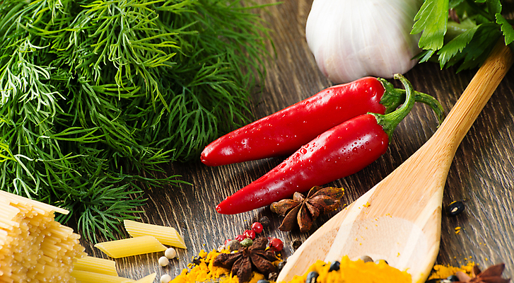 포토 JPG 해외이미지 식물 접시 음식 농업 채소 과일 재료 고추 건조 건강 요리 동양인 사람없음 빨간색 초록색 컬러풀 노란색 검은색 중국 어둠 신선 뜨거움 그룹 맛 가루 허브 향신료 오브젝트 유기농 매움 아로마 향 후추 내추럴 연소 시나몬 해외202004 해외202105 튀르키예 해외포토 식기 웰빙 산업 아시아 컬러 컨셉 인종 향미료 파일형식