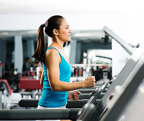 포토 JPG 해외이미지 모양 백인 라이프스타일 여자 행복 음악 스포츠 신체 모션 실내 건강 한명 성인 달리기 조깅 운동 기계 기쁨 연습 클럽 체육관 런닝머신 달리기선수 돌봄 분실 힘찬 해외202004 해외202105 해외포토 서양인 1 감정 컨셉 문화예술 사람 내부 생활 운동기구 육상선수 파일형식