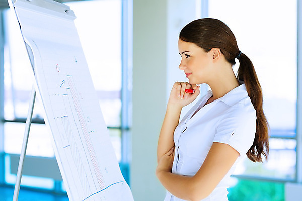 포토 JPG 해외이미지 백인 학생 손 행복 무기 백그라운드 컨셉 비즈니스 사업가 통신 성공 협력 한명 사람 성인 경제 사무실 세일 강사 공백 비즈니스우먼 발표 계획 강의 중개인 컨설턴트 경영자 화이트보드 경영 세미나 조작 해외202004 해외202105 해외포토 서양인 직업 1 여자 감정 신체부위 직장인 전문직 상담 리더 파일형식