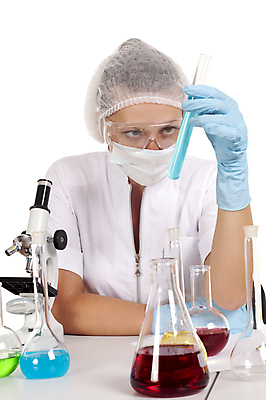 포토 JPG 해외이미지 백인 직업 손 산업 과학 장갑 노동자 건강 실험 한명 안전 사람 빨간색 파란색 약 펼침 의사 성장 가운 액체 기술자 실험실 보호 DNA 생명공학 혼합 일회용 플라스틱 분석 생물학 튜브 진행 바이오 반응 터키석 피펫 화학자 해외202004 해외202105 해외포토 서양인 1 잡화 옷 교육 컬러 컨셉 의학 모션 재질 실험기구 신체부위 의료진 보석 과학자 파일형식