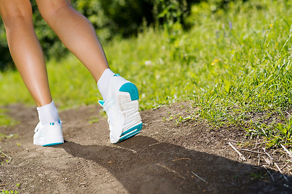 포토 JPG 해외이미지 라이프스타일 여자 남자 도로 스포츠 포즈 신발 십자가 신체 모션 발 자연 건강 사람 성인 사람없음 야외 여름 달리기 조깅 운동 에너지 연습 속도 근육질 먼지 마라톤 단계 달리기선수 선로 양발 해외202004 해외202105 해외포토 계절 길 교통시설 근육 경기 생활 신체부위 육상스포츠 몸매 생태계 육상선수 파일형식