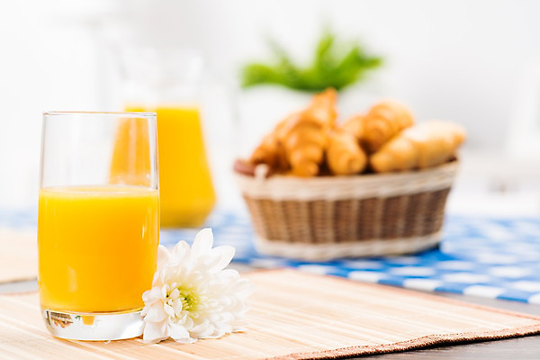 포토 JPG 해외이미지 전통 접시 커피 음료 음식 빵 분홍색 오렌지 과일 유리 탁자 딸기 사람없음 컵 가로 식당 검은색 주스 식탁보 신선 바 뜨거움 파마 아침식사 보호 초승달 잼 굽기 대륙 롤 머핀 버터 에스프레소 설정 프랑스어 단절 카페인 페스츄리 안락 해외202004 해외202105 해외포토 문자 헤어스타일 식기 컬러 가구 컨셉 재질 상점 식사 달 소스_음식 구이 파일형식