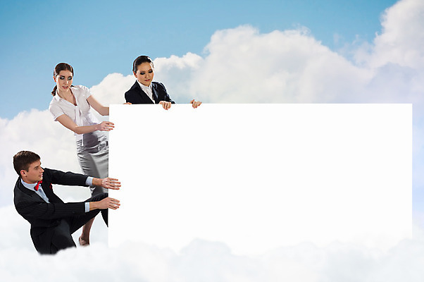 포토 JPG 해외이미지 직업 손 배너 남자 행복 백그라운드 비즈니스 사업가 광고판 미소 사람 성인 세명 우주 공백 잡기 판넬 비즈니스맨 비즈니스우먼 발표 그룹 우아함 큼 사인 경영자 쇼 보여주기 판지 해외202004 해외202105 해외포토 여자 감정 컨셉 모션 알림판 표정 신체부위 직장인 크기 리더 판 파일형식