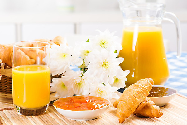 포토 JPG 해외이미지 전통 접시 커피 음료 음식 빵 분홍색 오렌지 과일 유리 탁자 딸기 사람없음 컵 가로 식당 검은색 주스 식탁보 신선 바 뜨거움 파마 아침식사 보호 초승달 잼 굽기 크림 대륙 롤 머핀 버터 에스프레소 설정 프랑스어 단절 카페인 안락 해외202004 해외202105 해외포토 문자 헤어스타일 식기 컬러 가구 컨셉 재질 상점 식사 달 소스_음식 구이 파일형식