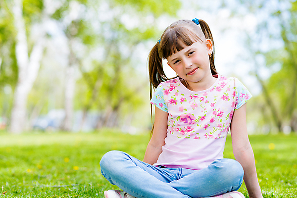 포토 JPG 해외이미지 식물 백인 모델 1 공원 여자 행복 얼굴 어린이 밭 장난 자연 건강 한명 미소 사람 야외 초록색 여름 농장 정원 봄 기쁨 표현 아기 숲 뒤뜰 해외202004 해외202105 해외포토 서양인 계절 공공시설 감정 컬러 농업 표정 신체부위 생태계 파일형식
