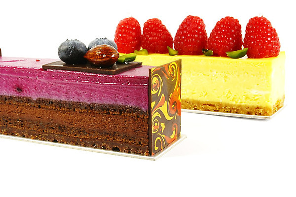 포토 JPG 해외이미지 열매 음식 조각 백그라운드 티타임 디저트 치즈 사람없음 장식 컬러풀 케이크 초콜릿 식사 희망 흰색 축하 생일 고급 차 달콤 계획 만족 블루베리 심플 무스 해외202004 해외202105 해외포토 식물 기념일 감정 음료 컬러 컨셉 과일 휴식 유제품 맛 파일형식