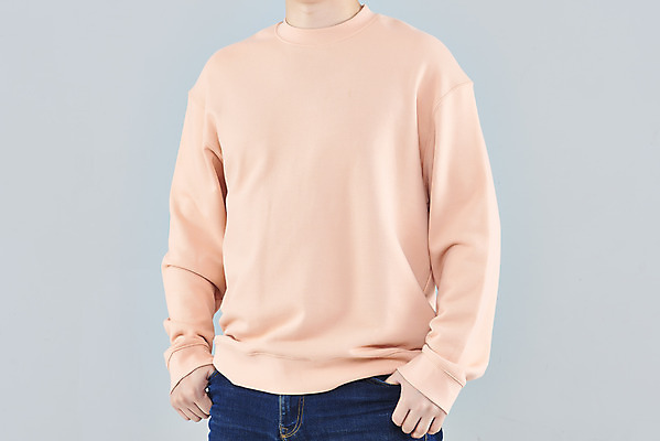 포토 JPG 스튜디오촬영 옷 패션 남자 회색배경 실내 한명 상반신 성인 앞모습 30대 한국인 주머니손 긴팔티셔츠 목업 성인남자한명만 국내포토 1 뷰포인트 백그라운드 티셔츠 모션 사람 동양인 내부 장년 회색 남자한명만 성인남자만 파일형식