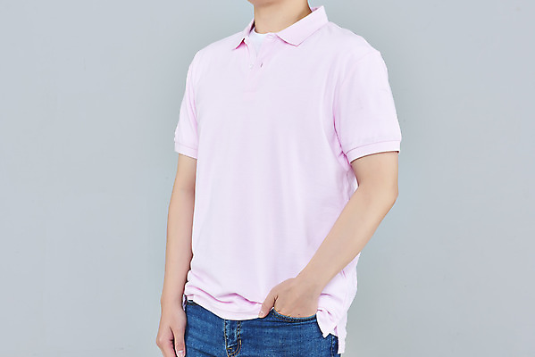 포토 JPG 스튜디오촬영 옷 패션 남자 회색배경 실내 한명 상반신 20대 성인 옆모습 한국인 반팔티셔츠 주머니손 목업 성인남자한명만 국내포토 1 뷰포인트 백그라운드 티셔츠 모션 사람 동양인 청년 내부 회색 남자한명만 성인남자만 파일형식