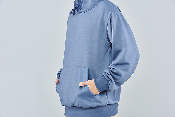 포토 JPG 스튜디오촬영 옷 패션 남자 회색배경 실내 한명 상반신 성인 옆모습 30대 한국인 주머니손 후드티셔츠 후드티 목업 성인남자한명만 국내포토 1 뷰포인트 백그라운드 티셔츠 모션 사람 동양인 내부 장년 회색 남자한명만 성인남자만 파일형식