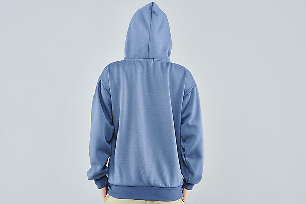 포토 JPG 스튜디오촬영 옷 패션 남자 회색배경 실내 한명 상반신 성인 뒷모습 30대 한국인 후드티셔츠 후드티 뒤집어쓰기 정자세 목업 성인남자한명만 국내포토 1 뷰포인트 포즈 백그라운드 티셔츠 사람 동양인 내부 장년 회색 남자한명만 성인남자만 파일형식