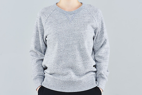 포토 JPG 스튜디오촬영 옷 여자 패션 회색배경 실내 한명 상반신 20대 성인 앞모습 한국인 주머니손 긴팔티셔츠 목업 성인여자한명만 국내포토 1 뷰포인트 백그라운드 티셔츠 모션 사람 동양인 청년 내부 회색 여자한명만 성인여자만 파일형식