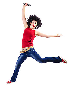 포토 JPG 해외이미지 백인 여자 행복 별 음악 백그라운드 노래 한명 사람 성인 파티 점프 검은색 소리 콘서트 공연 연주자 음악가 가수 무대 흰색 화려 마이크 클럽 예술가 쇼 오디오 목소리 노래방 고립 뮤지컬 비명 실행 팝 생존 해외202004 해외202105 해외포토 자연요소 서양인 직업 1 감정 컬러 음향기기 컨셉 모션 문화예술 이벤트 전자제품 파일형식