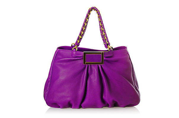 포토 JPG 해외이미지 여자 백그라운드 가방 손잡이 사람없음 빛 쇼핑 유행 세일 보라색 흰색 화려 지갑 고급 우아함 시원함 자주색 가죽 자르기 제비꽃 지퍼 소매 고립 소가죽 스트랩 스타일 차단 해외202004 해외202105 해외포토 잡화 꽃 컬러 컨셉 모션 사람 파일형식