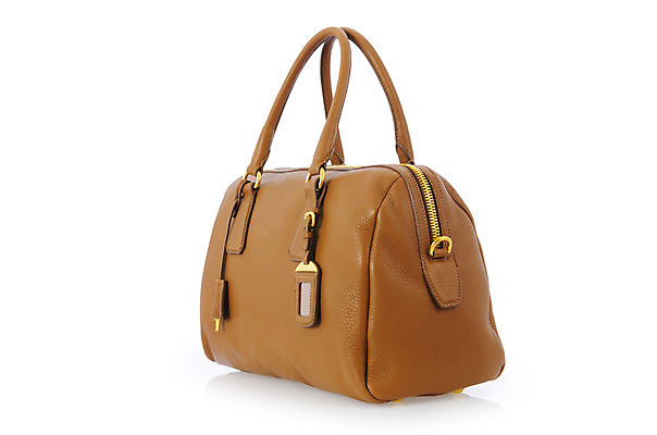 포토 JPG 해외이미지 여자 백그라운드 가방 오렌지 손잡이 사람없음 빛 쇼핑 노란색 유행 세일 흰색 화려 지갑 고급 우아함 시원함 가죽 자르기 지퍼 소매 고립 소가죽 스트랩 스타일 차단 해외202004 해외202105 해외포토 잡화 컬러 컨셉 과일 모션 사람 파일형식