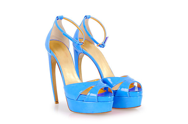 포토 JPG 해외이미지 여자 구두 백그라운드 신발 2 사람없음 파란색 빛 컬러풀 유행 흰색 쌍 우아함 하이힐 샌들 가죽 자르기 해군 고립 양발 유일 차단 해외202004 해외202105 해외포토 컬러 컨셉 모션 군대 사람 여성화 파일형식