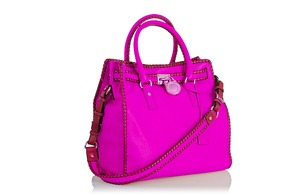 포토 JPG 해외이미지 여자 백그라운드 가방 손잡이 사람없음 빛 쇼핑 유행 세일 보라색 흰색 화려 지갑 고급 우아함 시원함 자주색 가죽 자르기 제비꽃 지퍼 소매 고립 소가죽 스트랩 스타일 차단 해외202004 해외202105 해외포토 잡화 꽃 컬러 컨셉 모션 사람 파일형식