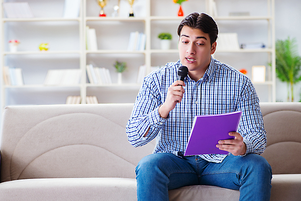 포토 JPG 해외이미지 라이프스타일 행복 별 음악 노래 휴가 휴식 주택 소년 취미 사람없음 10대 파티 콘서트 공연 연주자 음악가 방 가수 무대 마이크 클럽 디스코 오디오 시끄러움 연예인 대회 목소리 노래방 멜로디 뮤지컬 실행 팝 생존 해외202105 해외포토 자연요소 직업 남자 감정 어린이 음향기기 컨셉 청소년 문화예술 이벤트 건물 생활 전자제품 춤 파일형식