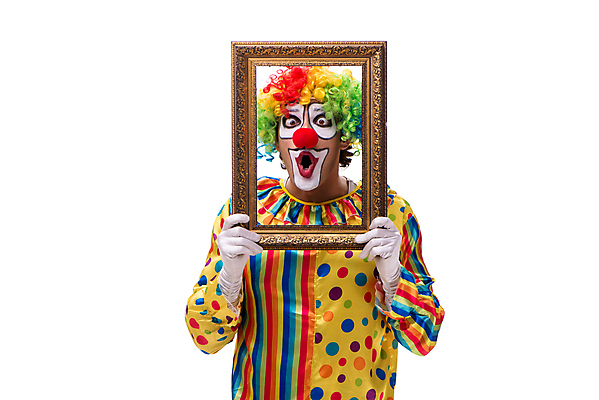 포토 JPG 해외이미지 캐릭터 남자 행복 얼굴 백그라운드 휴가 프레임 미소 정장 사람없음 컬러풀 파티 공연 기쁨 광대 흰색 축하 표현 생일 유머 서커스 가발 그림 흥분 코 코믹 연예인 고립 바보 해외202105 해외포토 직업 옷 기념일 감정 컬러 컨셉 표정 사람 이벤트 신체부위 파일형식