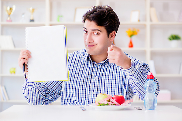 포토 JPG 해외이미지 접시 행복 음식 다이어트 채소 과일 건강 요리 사람없음 물 식당 식사 저녁식사 가리킴 기록 선택 아침식사 결과 계획 사과 몸무게 먹기 비만 속도 메뉴 흥분 칼로리 점심식사 단식 리뷰 블로거 식욕 적자 채식주의자 프로그램 디톡스 비건 해외202105 해외포토 자연요소 식기 감정 컨셉 모션 손짓 상점 몸매 채식 파일형식