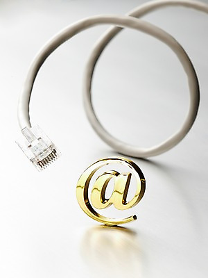 포토 JPG 기호 선 실내 사람없음 전선 표지판 이메일 케이블선 골뱅이기호 국내포토 문자 알림판 내부 파일형식