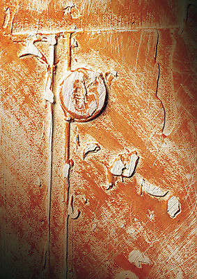 포토 JPG 벽 컬러 백그라운드 자국 표면 벽면 그림자 사람없음 빛 담장 주황색 어둠 페인트 페인트칠 거친 지저분함 흔적 시멘트벽 스크래치 국내포토 페인팅 감각 파일형식