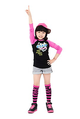 포토 JPG 전신 직업 모자 학생 라이프스타일 잡화 여자 어린이라이프 별 초등학생 어린이 허리손 포즈 모션 실내 한명 서기 미소 웃음 사람 동양인 손짓 소녀 10대 희망 꿈 한국인 가수 체험 스타 장래희망 연예인 여자만 여자한명만 소녀만 국내포토 자연요소 1 감정 컨셉 청소년 표정 인종 내부 생활 음악가 어린이만 파일형식