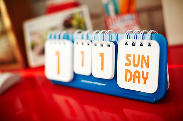 포토 JPG 실내 사람없음 장식 인테리어 달력 날짜 오브젝트 요일 탁상달력 국내포토 디자인 내부 파일형식