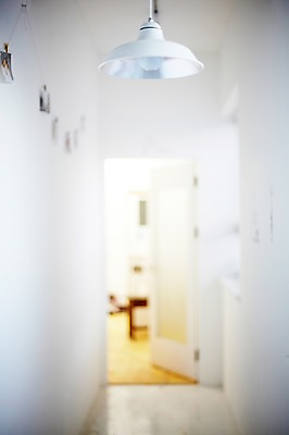 포토 JPG 벽 전등 조명 실내 사람없음 장식 인테리어 문 오브젝트 국내포토 디자인 내부 파일형식