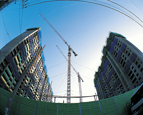 포토 JPG 건축물 현대건축 건축 산업 로우앵글 공업 아파트 주택 공사 빌딩 사람없음 건물 경제 기계 건설현장 중장비 구조물 기중기 타워크레인 철탑 운반도구 아파트분양 운반기계 국내포토 뷰포인트 건설업 탑 도구 산업장비 분양 파일형식