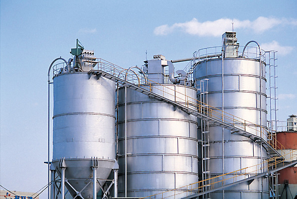 포토 JPG 주간 구름 건축물 건축 산업 로우앵글 공장 공업 하늘 사람없음 야외 건물 경제 계단 탑 공업지대 공업화 공장지대 산업화 국내포토 자연요소 뷰포인트 산업단지 파일형식