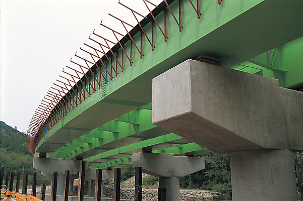 포토 JPG 주간 시설물 건축물 현대건축 건축 산업 로우앵글 공사 사람없음 야외 경제 원근감 건설현장 성장 기둥 발전 가교 국내포토 자연요소 뷰포인트 컨셉 건설업 파일형식