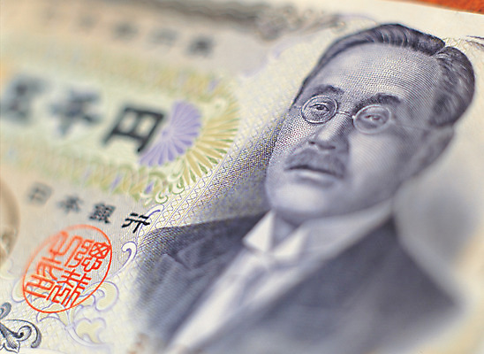 포토 JPG 문자 백그라운드 지폐 돈 비즈니스 근접촬영 사람없음 아웃포커스 금융 경제 일본 한자 역사 엔 인쇄 일본어 오브젝트 외화 5000엔 오천엔 일본지폐 국내포토 아시아 뷰포인트 촬영기법 재산 파일형식