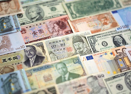 포토 JPG 백그라운드 지폐 돈 비즈니스 근접촬영 사람없음 아웃포커스 금융 경제 하이앵글 달러 유로 원화 엔 오브젝트 외화 환율 세계화폐 국내포토 뷰포인트 촬영기법 재산 파일형식