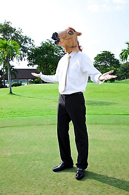 포토 JPG 주간 전신 서양인 외국인 나무 식물 구름 해외기획촬영 해외 라이프스타일 2011년태국 남자 스포츠 포즈 골프 비즈니스 모션 골프장 필드 하늘 그림자 가면 한명 서기 사람 정장 손짓 잔디 20대 성인 야외 라이프 초록색 레포츠 구기 비즈니스맨 동물가면 말가면 남자만 남자한명만 성인남자만 청년만 청년남자만 청년남자한명만 성인한명만 성인남자한명만 성인만 국내포토 자연요소 1 옷 컬러 스포츠시설 레저 인종 청년 생활 직장인 파일형식