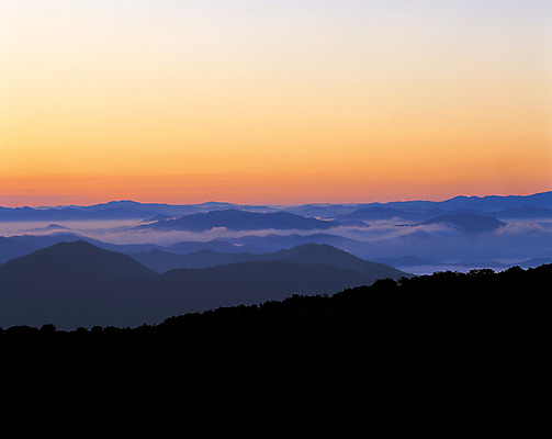 포토 JPG 주간 구름 컬러 자연 하늘 산 풍경 사람없음 야외 일출 노을 일몰 정상 국내포토 자연요소 생태계 파일형식
