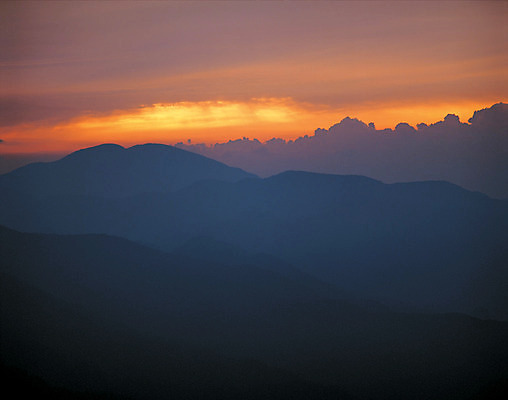 포토 JPG 주간 구름 컬러 자연 하늘 산 풍경 사람없음 야외 일출 노을 주황색 일몰 정상 국내포토 자연요소 생태계 파일형식
