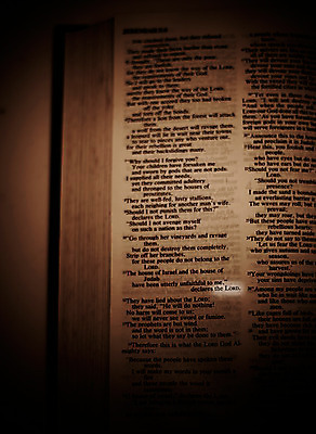 포토 JPG 문자 영어 기독교 종교 종교용품 기독교용품 실내 사람없음 성경 국내포토 내부 파일형식