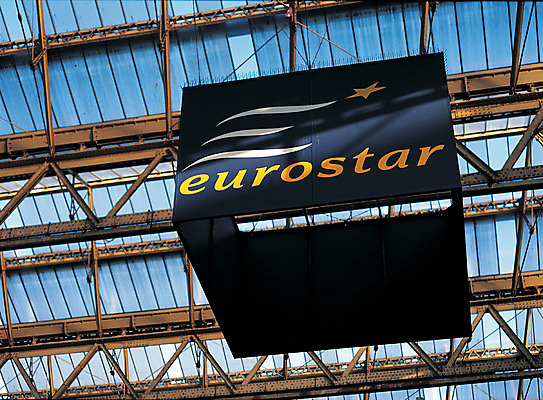 포토 JPG 주간 문자 해외풍경 해외 시설물 알파벳 영어 유럽 로우앵글 교통 유럽풍경 교통시설 대중교통 간판 실내 사람없음 기찻길 기차 표지판 구조물 역 천장 기차역 고속열차 철도의날 국내포토 자연요소 건축물 건축 나라 육상교통 교통수단 뷰포인트 알림판 풍경 내부 시설 파일형식 법정기념일