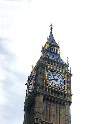 포토 JPG 주간 해외풍경 해외 건축물 건축 유럽 로우앵글 시계 유럽풍경 해외건축 서양건축 유럽건축 영국 사람없음 야외 건물 탑 시간 시계탑 런던 빅벤 국내포토 자연요소 나라 뷰포인트 풍경 파일형식