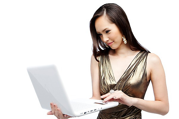 포토 JPG 스튜디오촬영 서양인 외국인 해외기획촬영 해외 우먼라이프 라이프스타일 여자 2011년태국 포즈 모션 실내 한명 서기 미소 웃음 들기 사람 상반신 20대 성인 라이프 노트북 쇼핑 컴퓨터 온라인쇼핑 여자만 여자한명만 성인여자만 청년만 청년여자만 성인한명만 청년여자한명만 성인여자한명만 성인만 국내포토 1 표정 인종 청년 내부 생활 전자제품 온라인 파일형식