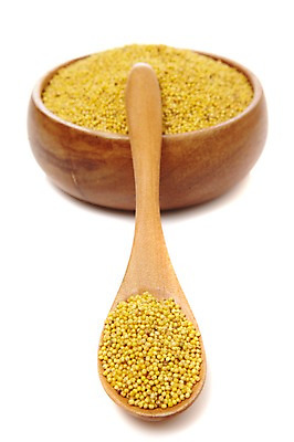 포토 JPG 스튜디오촬영 그릇 음식 식재료 곡류 실내 사람없음 농작물 노란색 숟가락 낟알 알맹이 잡곡 조 좁쌀 국내포토 식기 컬러 농업 수저 내부 쌀 파일형식