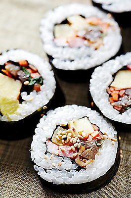 포토 JPG 스튜디오촬영 한국문화 한식 음식 실내 사람없음 분식 김밥 국내포토 동양문화 한국 내부 파일형식