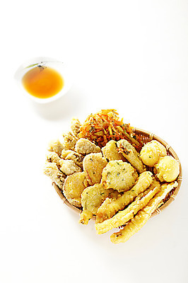 포토 JPG 스튜디오촬영 한국문화 한식 음식 디저트 실내 사람없음 튀김 분식 고구마튀김 야채튀김 오징어튀김 국내포토 동양문화 한국 내부 파일형식