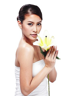포토 JPG 스튜디오촬영 외국인 식물 해외기획촬영 우먼라이프 라이프스타일 웰빙 여자 꽃 2010년태국 포즈 모션 실내 한명 들기 사람 동양인 상반신 20대 성인 라이프 뷰티 흰색 매끈함 백합 순수 청순 의료성형뷰티 여자만 여자한명만 성인여자만 청년만 청년여자만 성인한명만 청년여자한명만 성인여자한명만 성인만 국내포토 1 컬러 컨셉 인종 청년 내부 생활 감각 파일형식