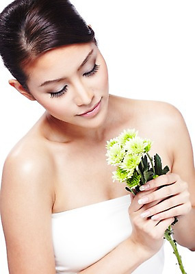 포토 JPG 스튜디오촬영 외국인 식물 해외기획촬영 우먼라이프 라이프스타일 웰빙 여자 꽃 2010년태국 포즈 모션 실내 한명 들기 사람 동양인 상반신 20대 성인 라이프 초록색 연두색 뷰티 매끈함 순수 소국 청순 의료성형뷰티 여자만 여자한명만 성인여자만 청년만 청년여자만 성인한명만 청년여자한명만 성인여자한명만 성인만 국내포토 1 컬러 컨셉 인종 청년 내부 생활 감각 파일형식