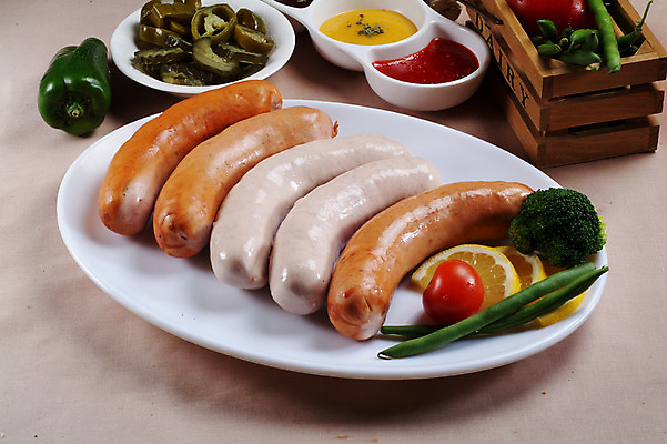 포토 JPG 스튜디오촬영 그릇 접시 음식 방울토마토 피망 실내 파슬리 요리 사람없음 소시지 케첩 머스터드 레몬 피클 국내포토 식기 토마토 채소 과일 내부 소스_음식 가공식품 절임 파일형식