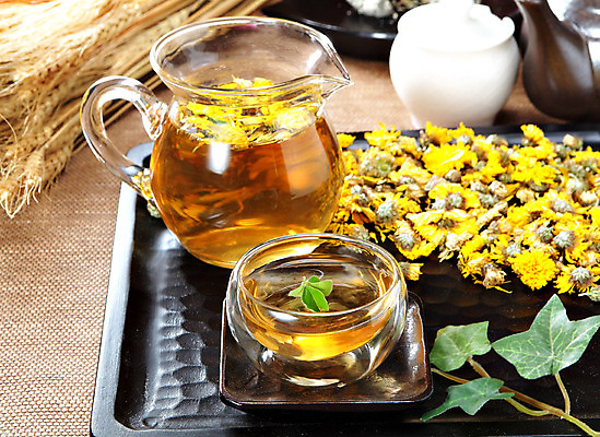 포토 JPG 스튜디오촬영 그릇 접시 꽃잎 꽃 음료 음식 잎 잔 국화 실내 사람없음 장식 차 전통차 찻잔 포트 국화차 꽃차 국내포토 식물 식기 내부 차_음료 파일형식