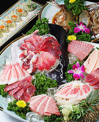 포토 JPG 스튜디오촬영 한국문화 그릇 꽃 실내 파슬리 생고기 육류 요리 사람없음 장식 회 참치 롤 무순 게장 간장게장 모듬회 참치회 국내포토 식물 동양문화 식기 한식 음식 채소 식재료 한국 어류 내부 생선회 게요리 새싹채소 파일형식